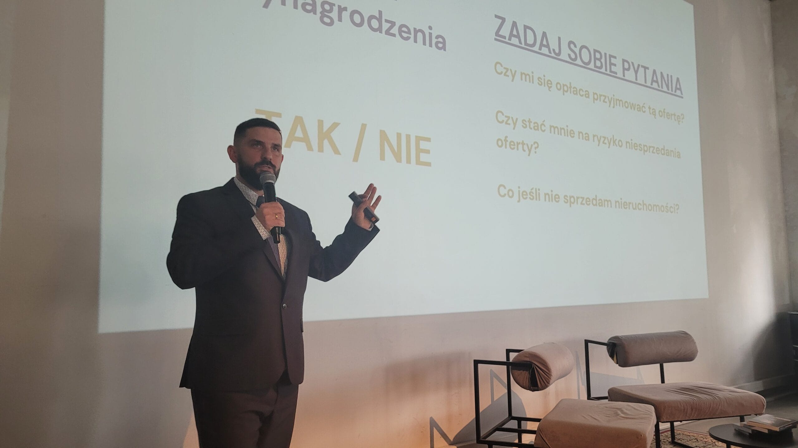 Marketing 360 nieruchomości bez pośrednika – materiały marketingowe do sprzedaży