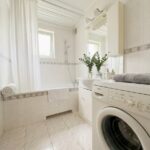 Łazienka w mieszkaniu 3 pokoje 68 m² na Bazylianówce przy ul. Sekutowicza w Lublinie